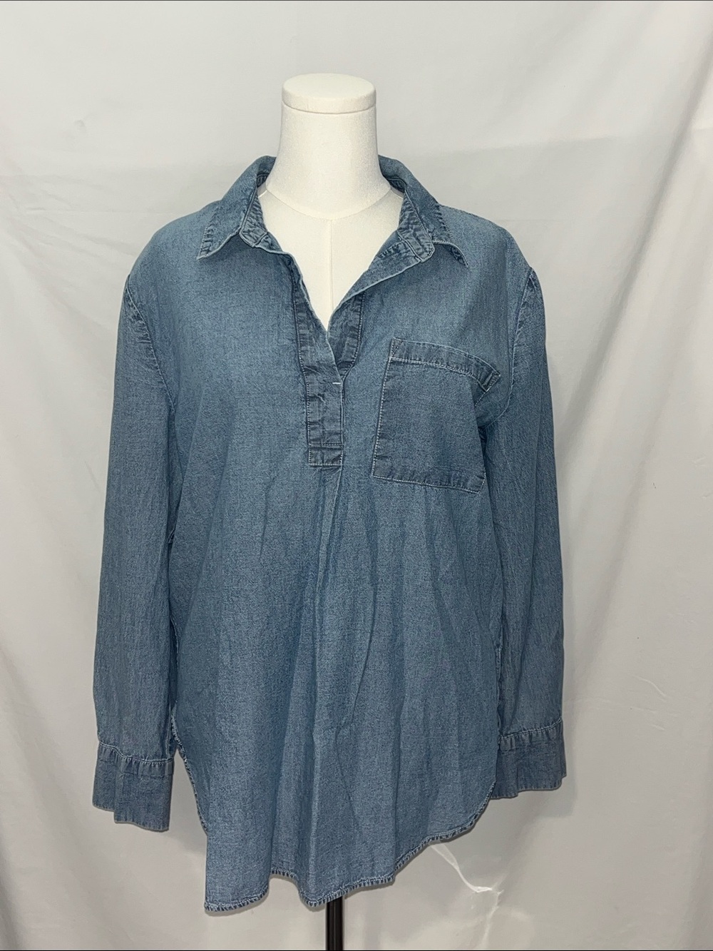Liz Claiborne Washed Blue Denim Popover Shirt